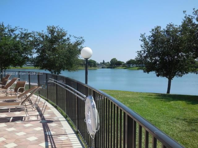 Recently Rented: $1,600 (1 beds, 1 baths, 684 Square Feet)