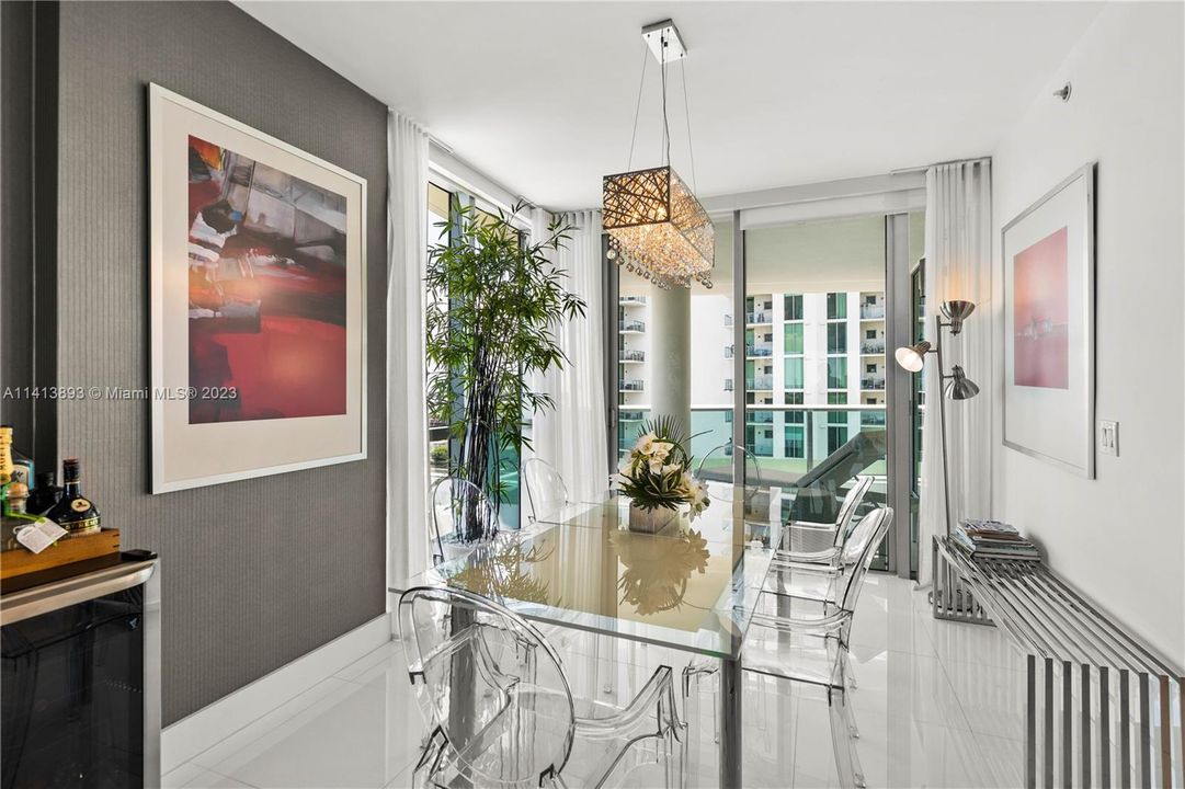 For Sale: $1,580,000 (3 beds, 3 baths, 1840 Square Feet)