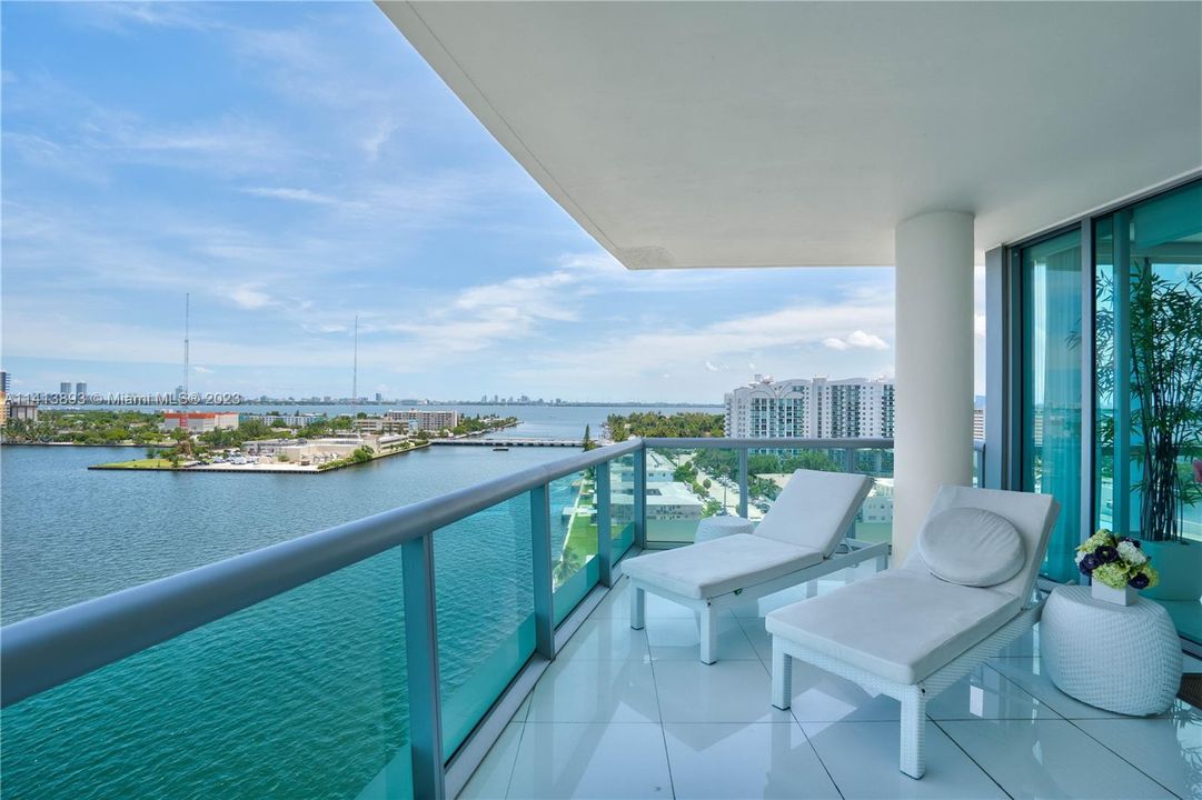 For Sale: $1,580,000 (3 beds, 3 baths, 1840 Square Feet)