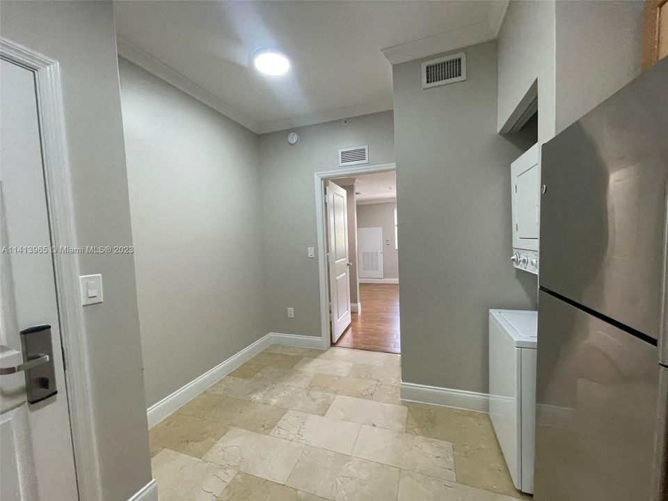 Recently Rented: $2,750 (2 beds, 2 baths, 637 Square Feet)