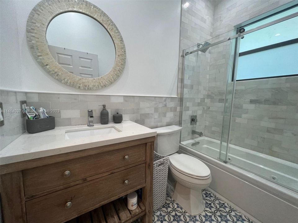 最近租的: $5,950 (4 贝兹, 3 浴室, 2979 平方英尺)