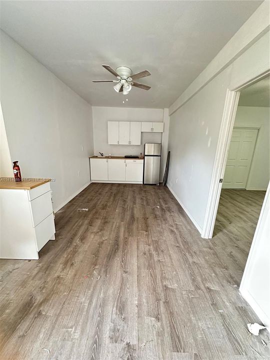 For Rent: $1,200 (1 beds, 1 baths, 0 Square Feet)