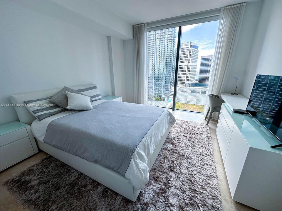 Recientemente alquilado: $6,000 (2 camas, 2 baños, 1249 Pies cuadrados)