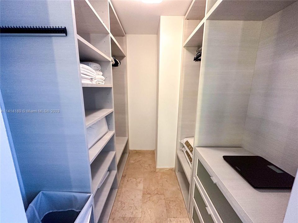 Recientemente alquilado: $6,000 (2 camas, 2 baños, 1249 Pies cuadrados)