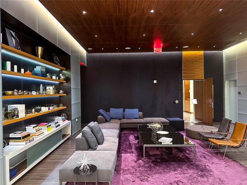 Recientemente alquilado: $6,000 (2 camas, 2 baños, 1249 Pies cuadrados)