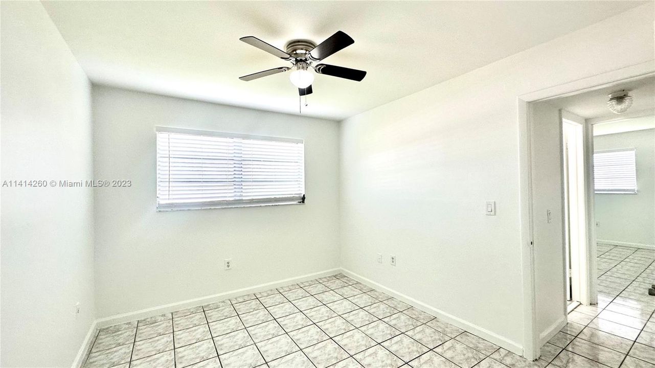 Recently Rented: $2,200 (2 beds, 1 baths, 772 Square Feet)