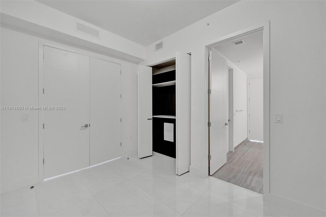 最近售出: $784,000 (1 贝兹, 1 浴室, 778 平方英尺)