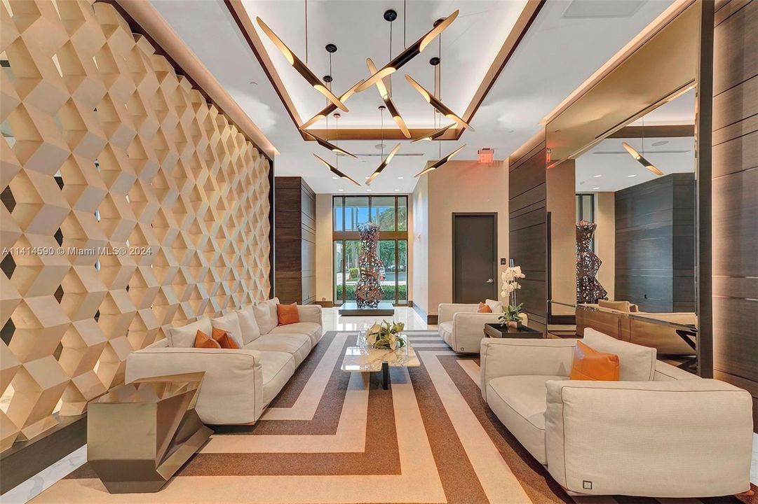 最近售出: $784,000 (1 贝兹, 1 浴室, 778 平方英尺)