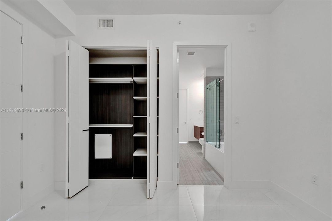 最近售出: $784,000 (1 贝兹, 1 浴室, 778 平方英尺)