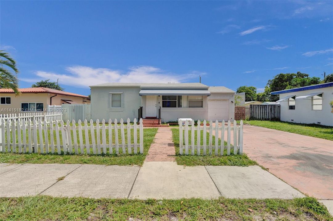 Recently Sold: $704,999 (0 beds, 0 baths, 3267 Square Feet)