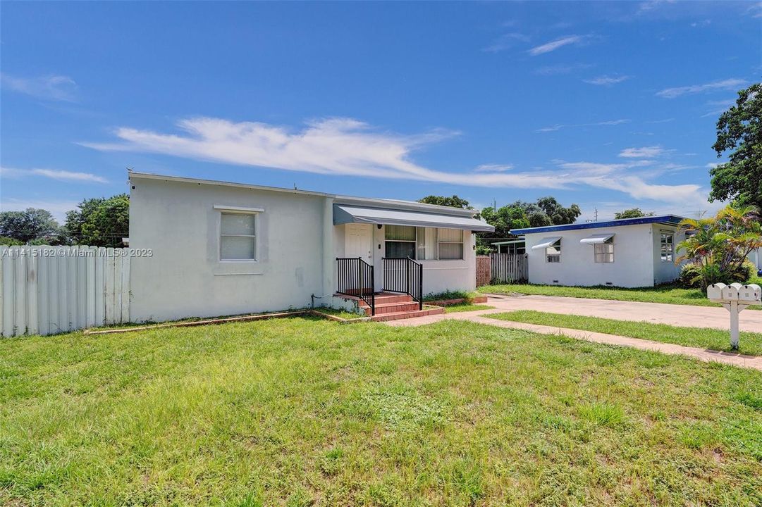 Recently Sold: $704,999 (0 beds, 0 baths, 3267 Square Feet)