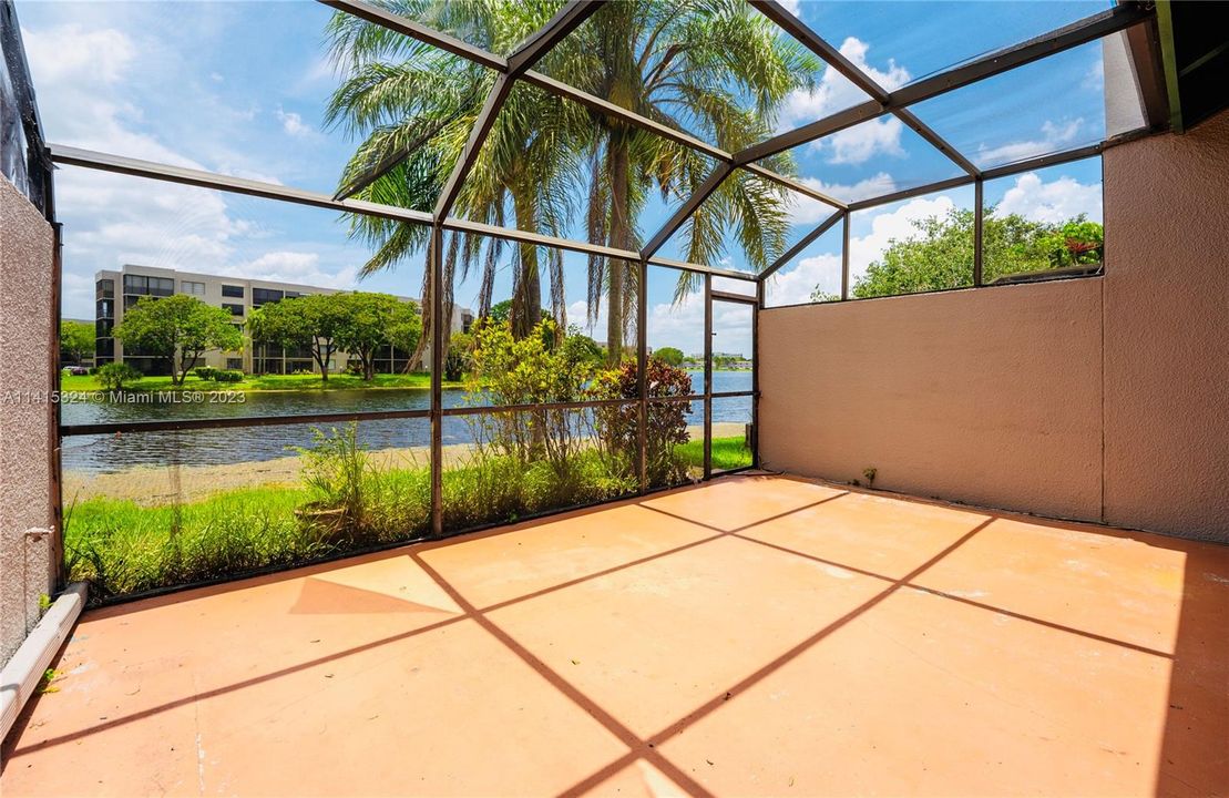 Recently Sold: $479,000 (3 beds, 2 baths, 1511 Square Feet)