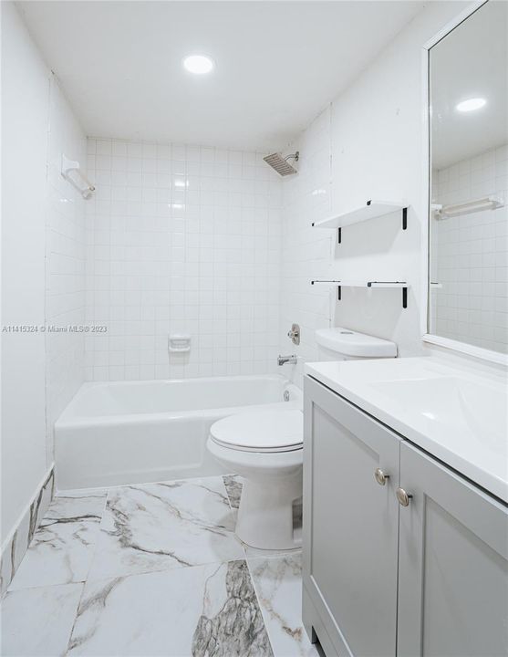 Recently Sold: $479,000 (3 beds, 2 baths, 1511 Square Feet)