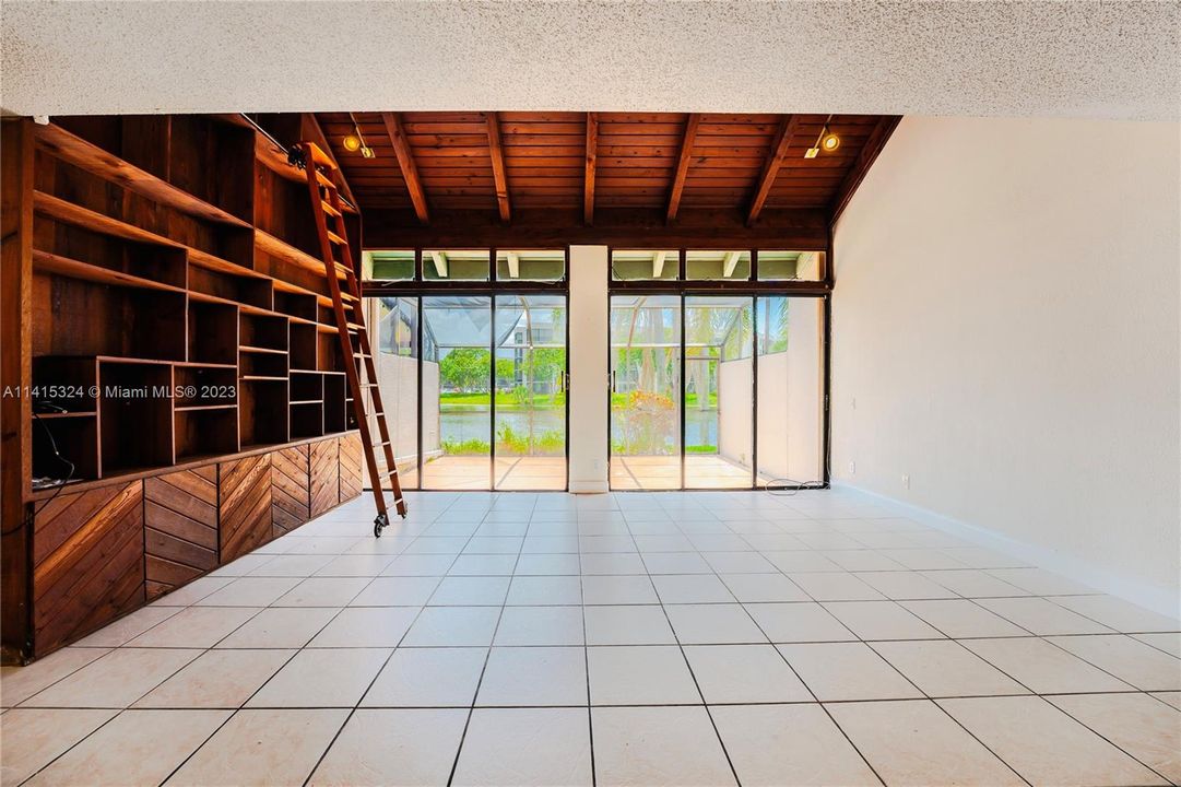 Recently Sold: $479,000 (3 beds, 2 baths, 1511 Square Feet)