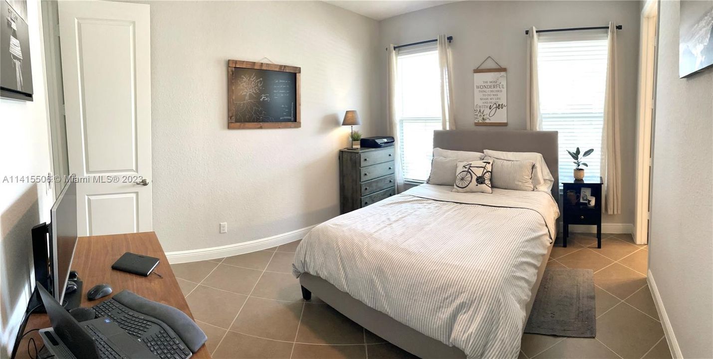 最近租的: $4,950 (4 贝兹, 4 浴室, 3031 平方英尺)