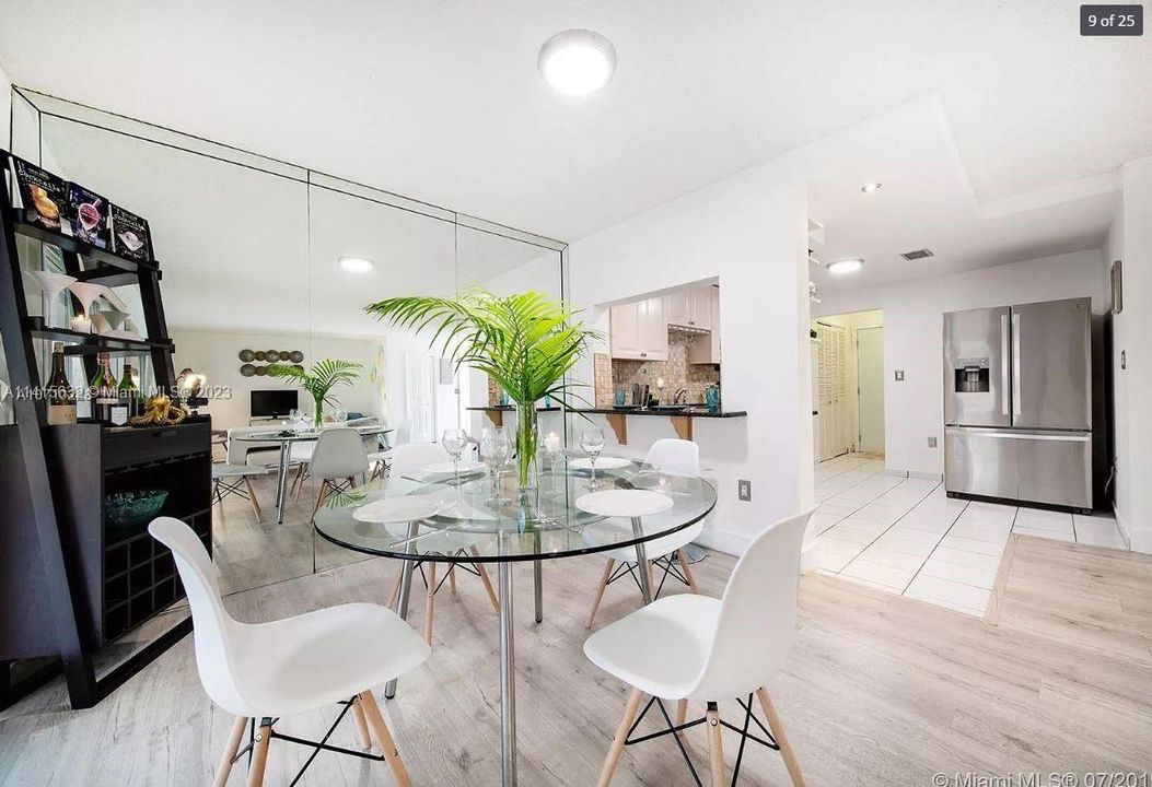 Recently Rented: $3,000 (3 beds, 2 baths, 1592 Square Feet)