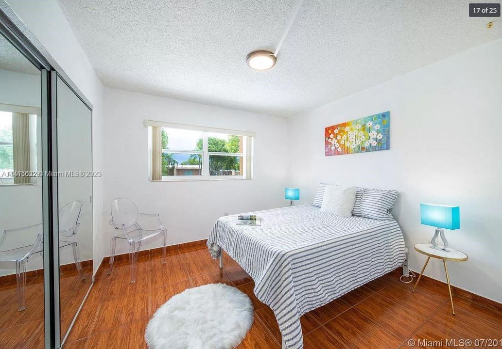 Recently Rented: $3,000 (3 beds, 2 baths, 1592 Square Feet)