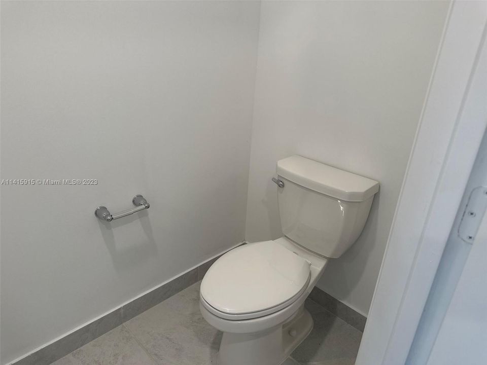 最近租的: $3,600 (4 贝兹, 2 浴室, 2274 平方英尺)