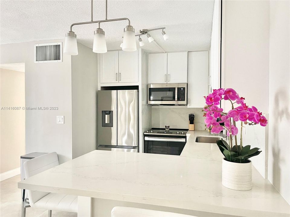 Recently Sold: $180,000 (2 beds, 1 baths, 650 Square Feet)