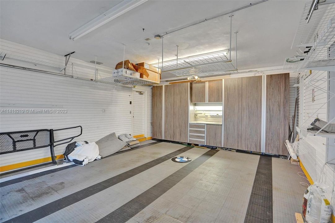 Недавно продано: $2,200,000 (4 спален, 3 ванн, 2554 Квадратных фут)