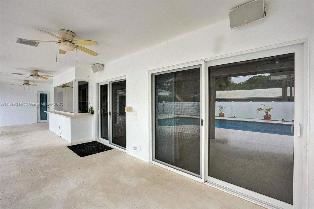 Недавно продано: $2,200,000 (4 спален, 3 ванн, 2554 Квадратных фут)