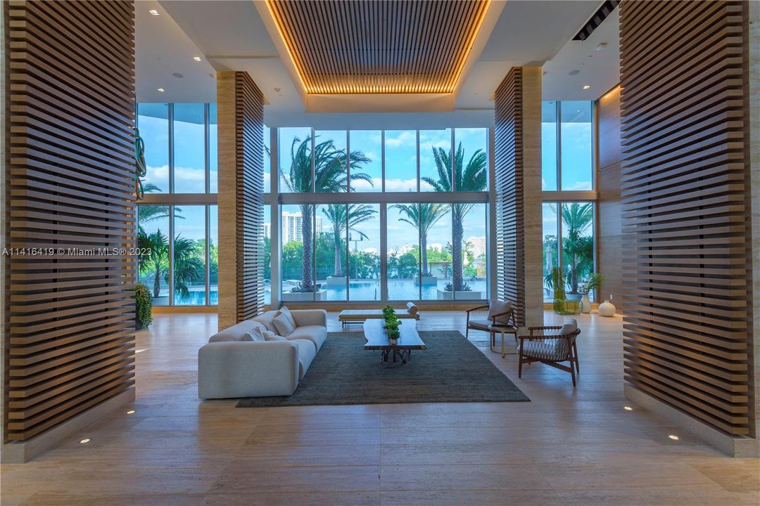 Recently Rented: $4,500 (2 beds, 2 baths, 1107 Square Feet)