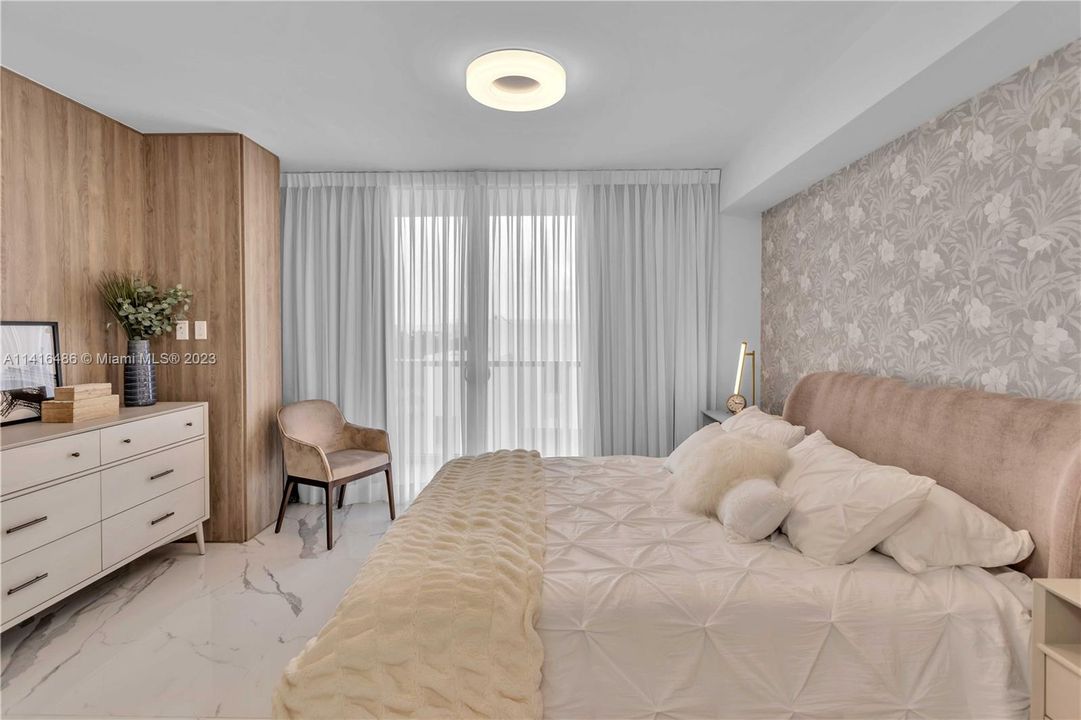 Недавно продано: $980,000 (2 спален, 2 ванн, 985 Квадратных фут)