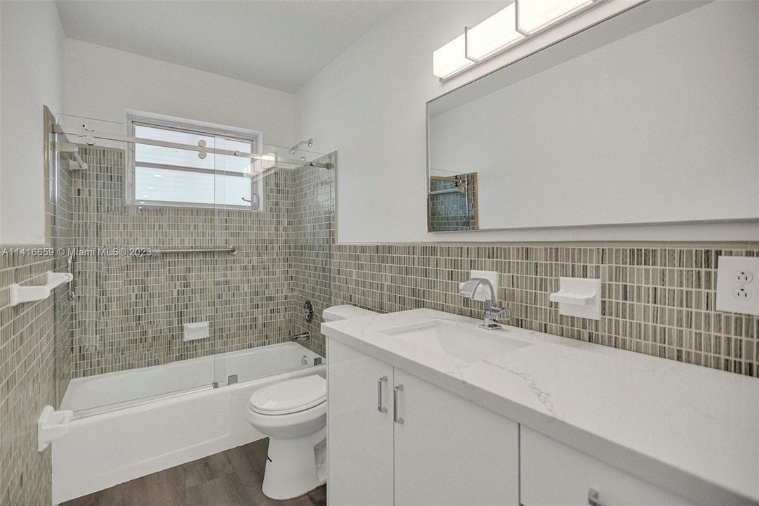 Recently Rented: $6,500 (3 beds, 2 baths, 1761 Square Feet)