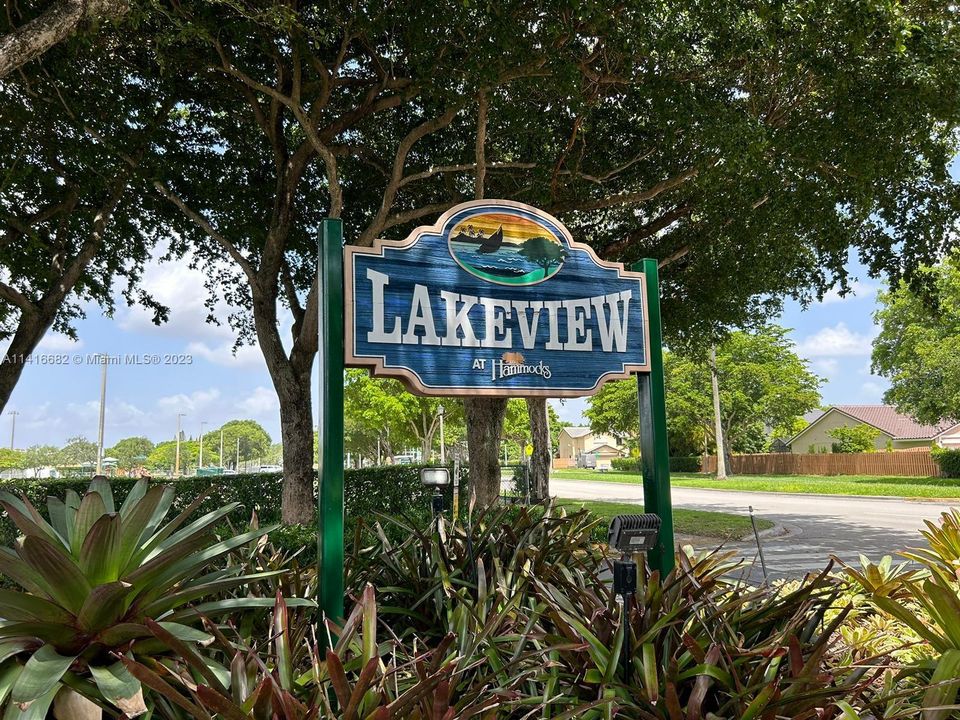 最近租的: $2,250 (2 贝兹, 1 浴室, 870 平方英尺)