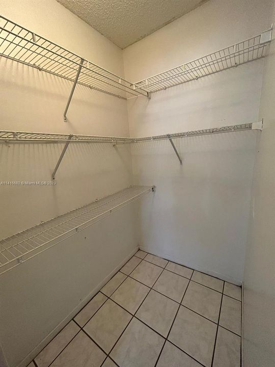 最近租的: $2,250 (2 贝兹, 1 浴室, 870 平方英尺)