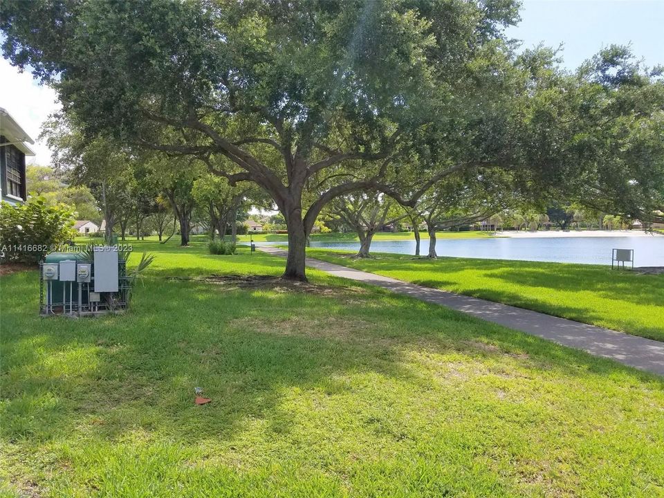 最近租的: $2,250 (2 贝兹, 1 浴室, 870 平方英尺)