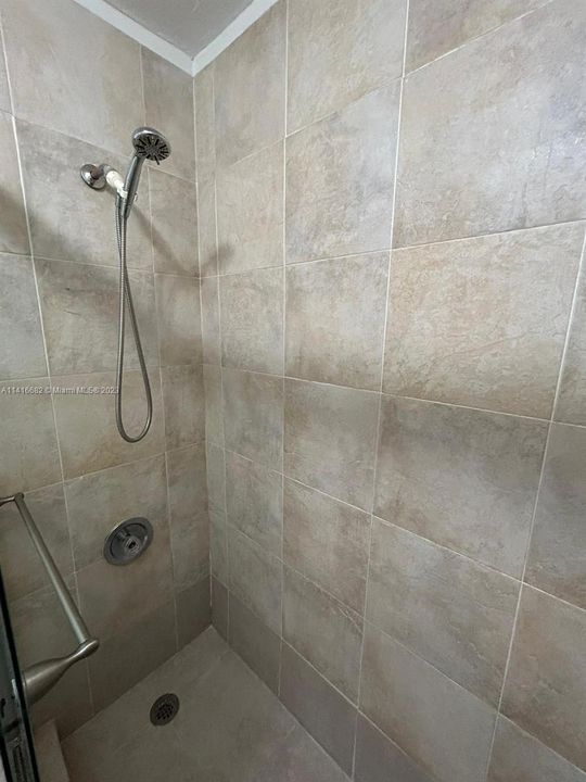 最近租的: $2,250 (2 贝兹, 1 浴室, 870 平方英尺)