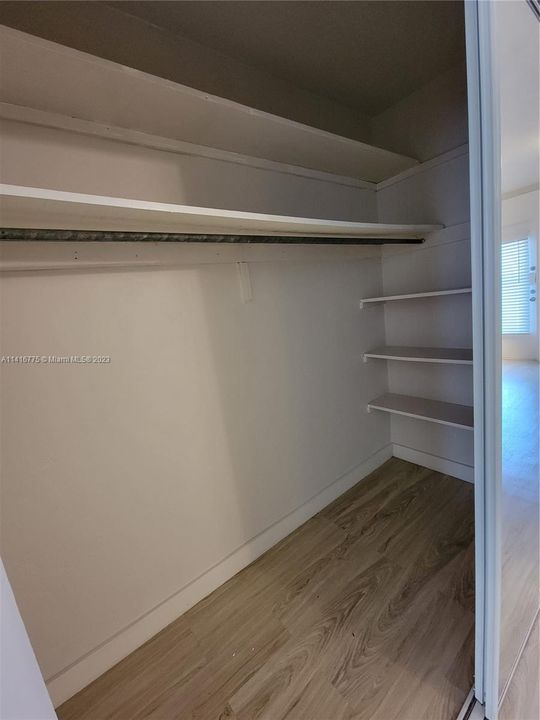 Recently Rented: $1,750 (1 beds, 1 baths, 420 Square Feet)