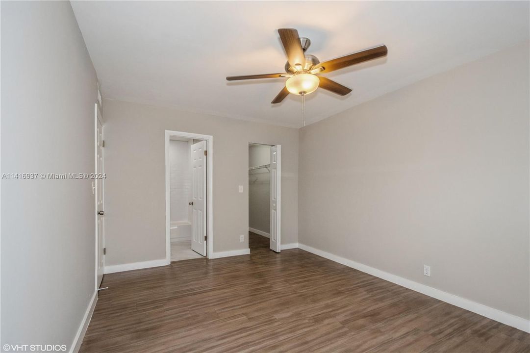 Recently Sold: $155,000 (2 beds, 2 baths, 968 Square Feet)