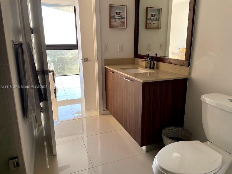 Recientemente alquilado: $3,000 (2 camas, 1 baños, 777 Pies cuadrados)