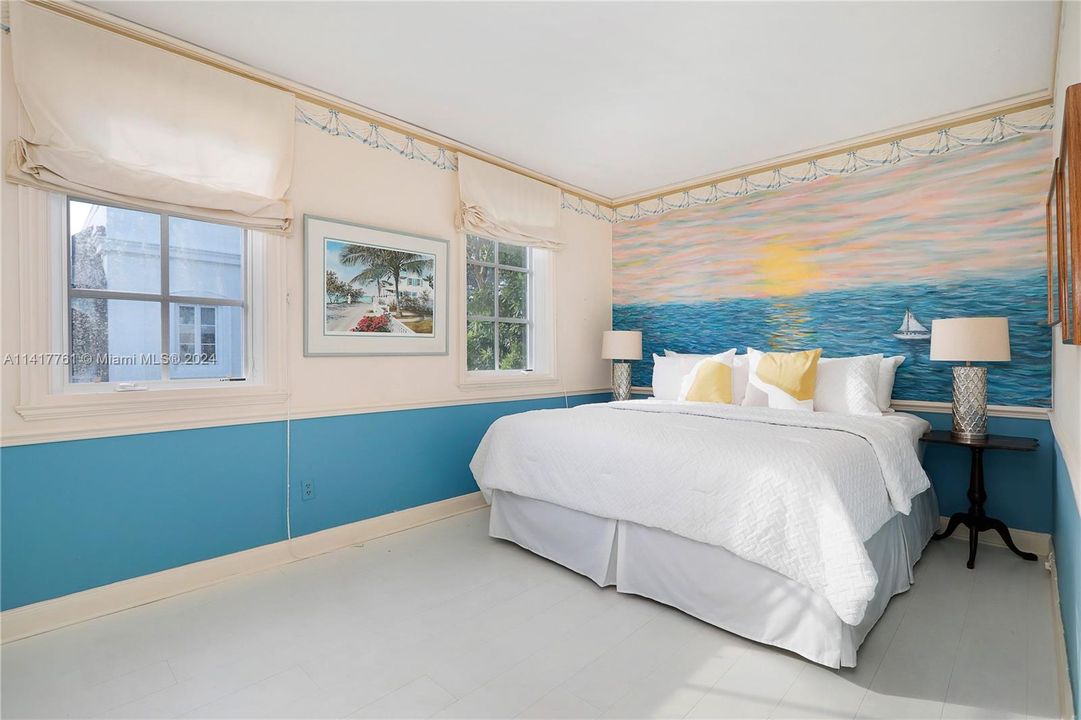 Recently Sold: $3,750,000 (5 beds, 4 baths, 4055 Square Feet)