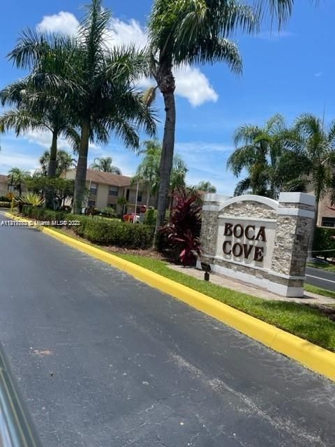 Recently Sold: $249,999 (2 beds, 2 baths, 800 Square Feet)