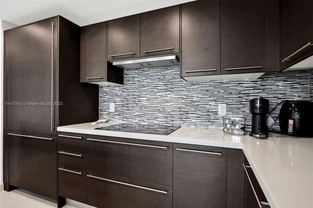 Recently Rented: $3,300 (2 beds, 2 baths, 1244 Square Feet)