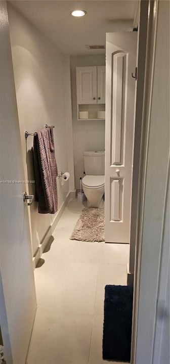 Recently Sold: $349,000 (2 beds, 2 baths, 792 Square Feet)