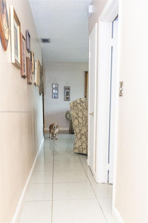 Recently Sold: $689,000 (4 beds, 4 baths, 2337 Square Feet)