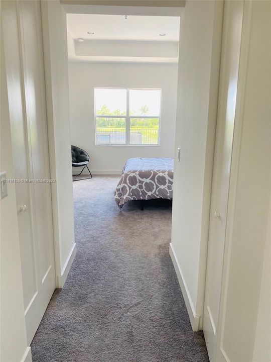 Recientemente alquilado: $6,950 (3 camas, 3 baños, 2157 Pies cuadrados)