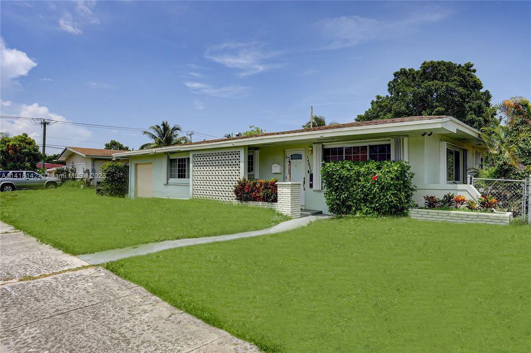 Recently Sold: $559,000 (3 beds, 2 baths, 1732 Square Feet)