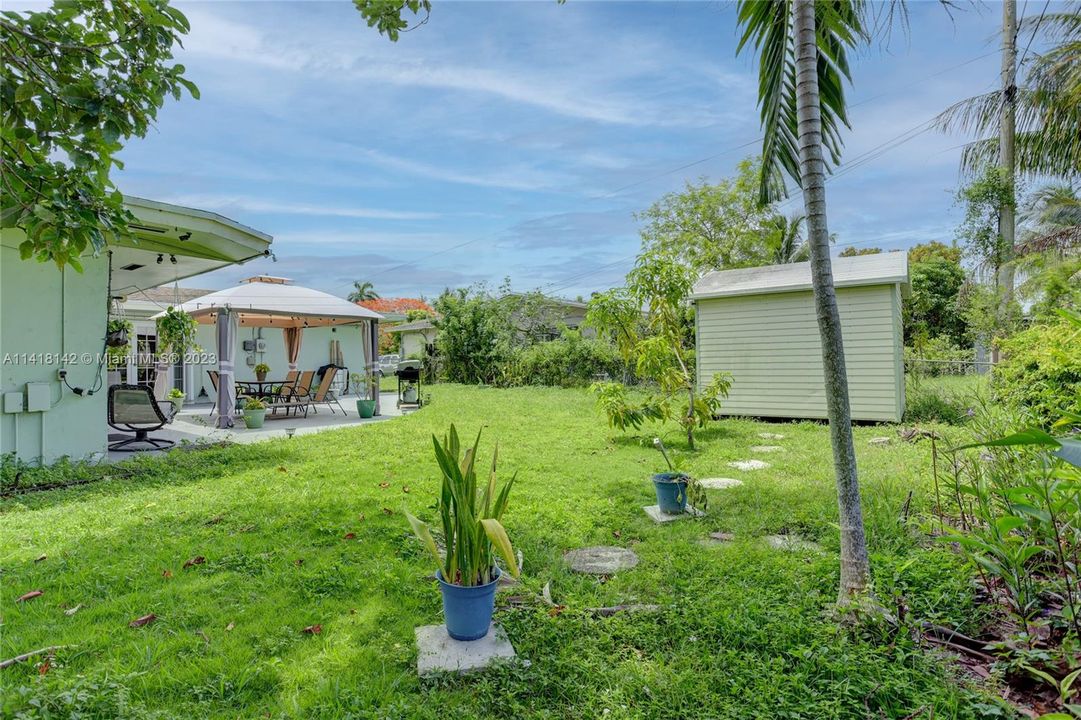 Recently Sold: $559,000 (3 beds, 2 baths, 1732 Square Feet)