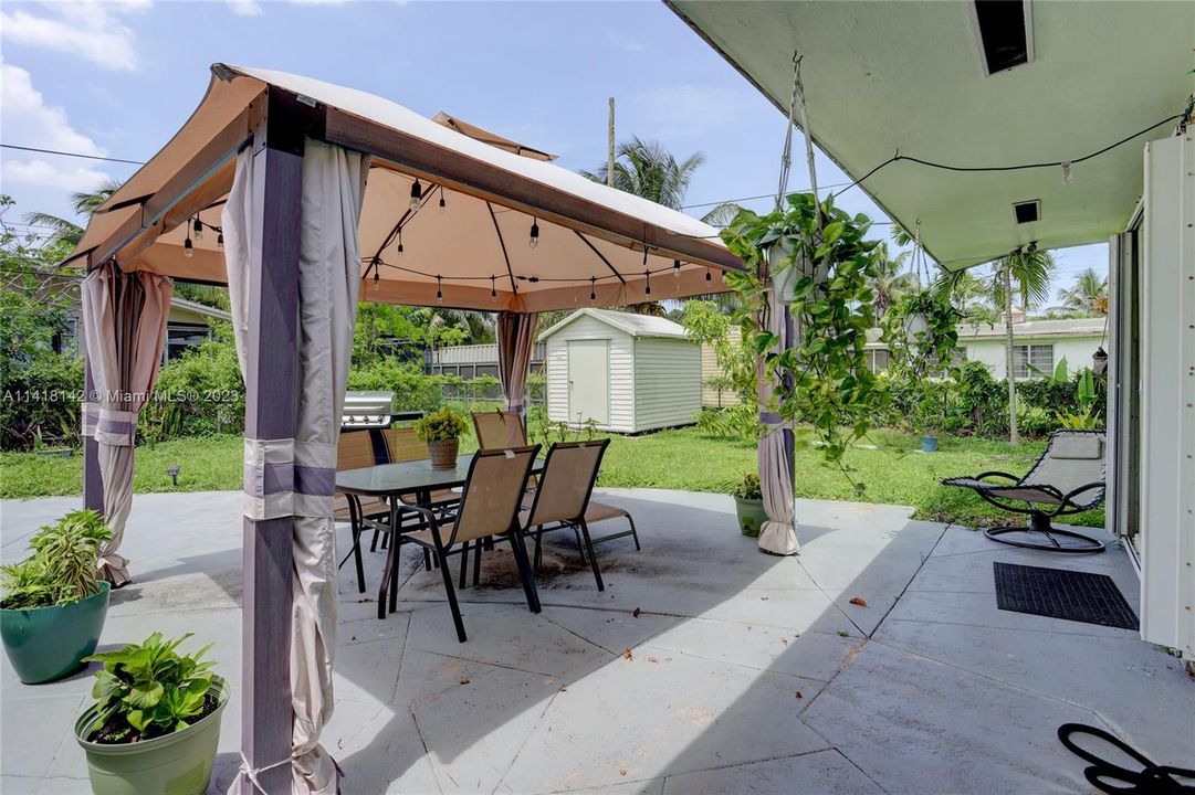 Recently Sold: $559,000 (3 beds, 2 baths, 1732 Square Feet)