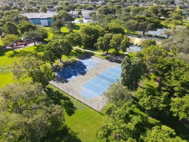 Recently Rented: $5,000 (4 beds, 2 baths, 1773 Square Feet)