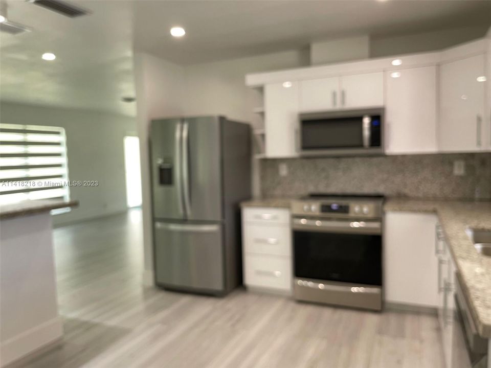 Recently Rented: $5,000 (4 beds, 2 baths, 1773 Square Feet)