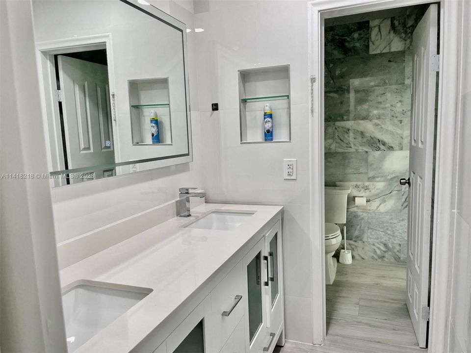 Recently Rented: $5,000 (4 beds, 2 baths, 1773 Square Feet)