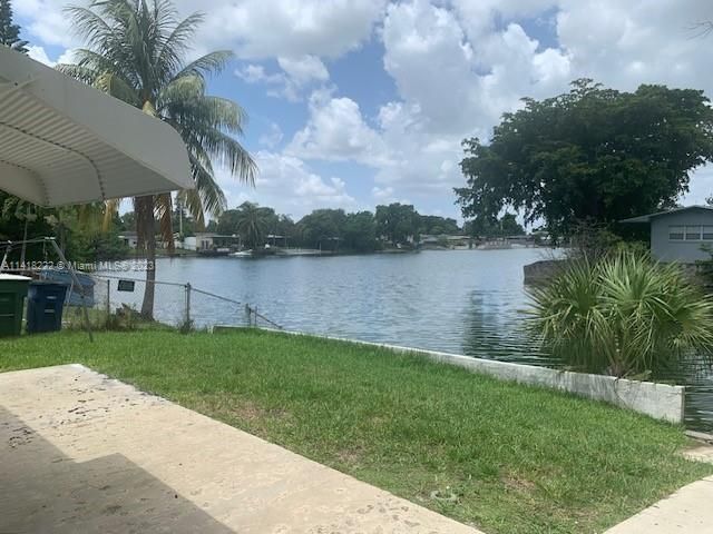 Vendido Recientemente: $599,000 (0 camas, 0 baños, 1790 Pies cuadrados)