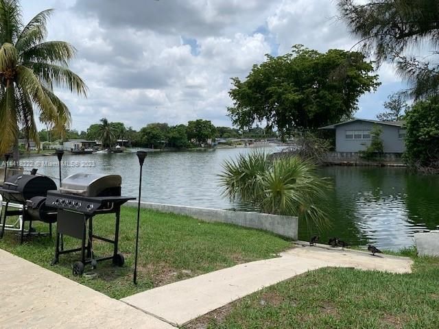 Vendido Recientemente: $599,000 (0 camas, 0 baños, 1790 Pies cuadrados)