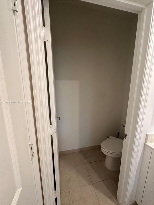 最近售出: $685,000 (4 贝兹, 3 浴室, 2086 平方英尺)